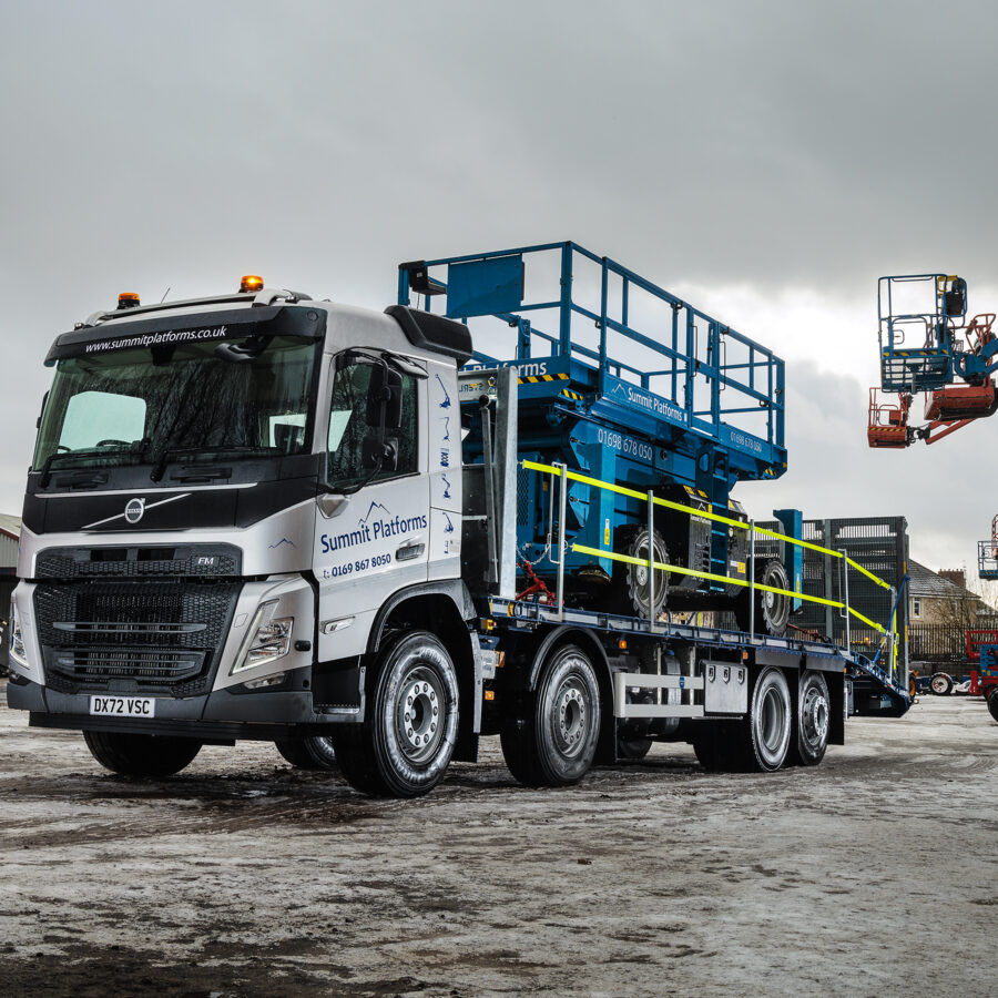 Sterling Easiload beavertail plant body built for Summit Platforms, London