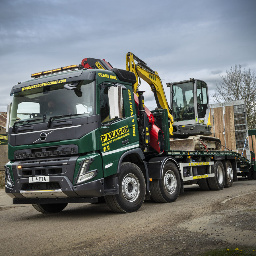 Multiload plant body mounted on a Volvo 8x2 32t chassis