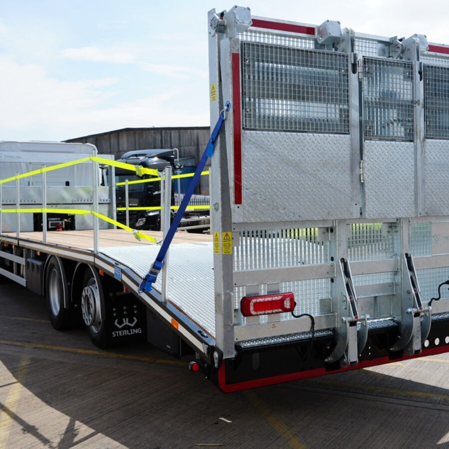 Mercedes-Benz Actros 2532 6×2 26T Beavertail